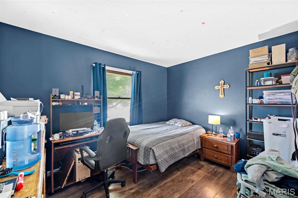 3129 Sussex Drive Property Photo 11