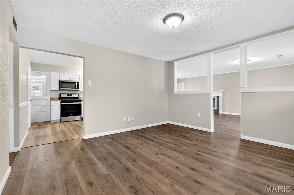 416 Saint Christopher Drive Property Photo 3