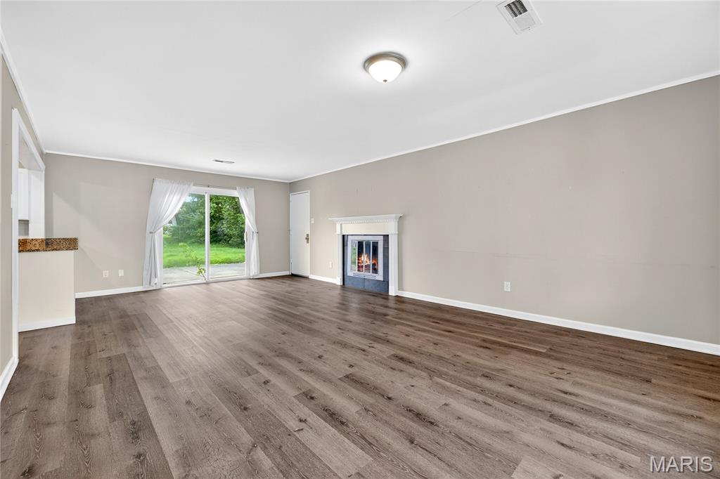 416 Saint Christopher Drive Property Photo 5