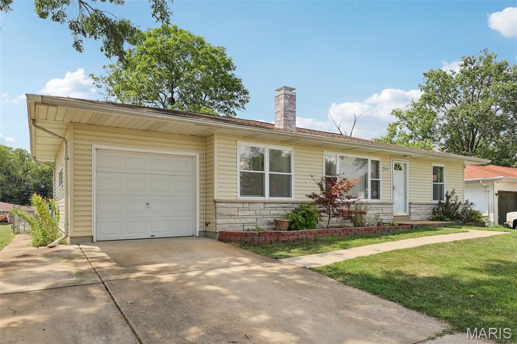 2533 Banister Drive