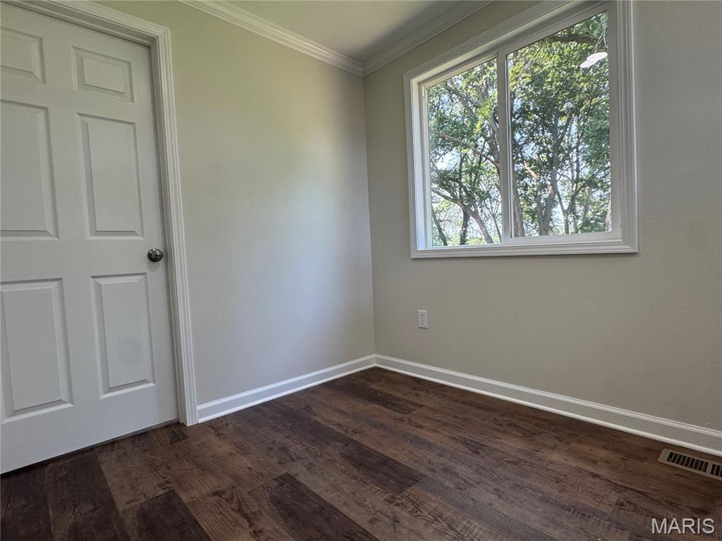 323 W Cleveland Avenue Property Photo 23