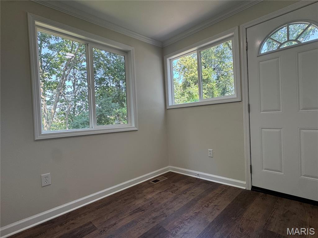 323 W Cleveland Avenue Property Photo 24