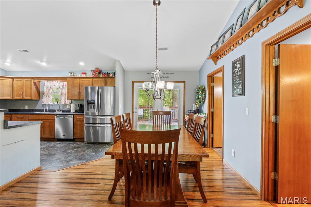 14502 Deerfield Drive Property Photo 9