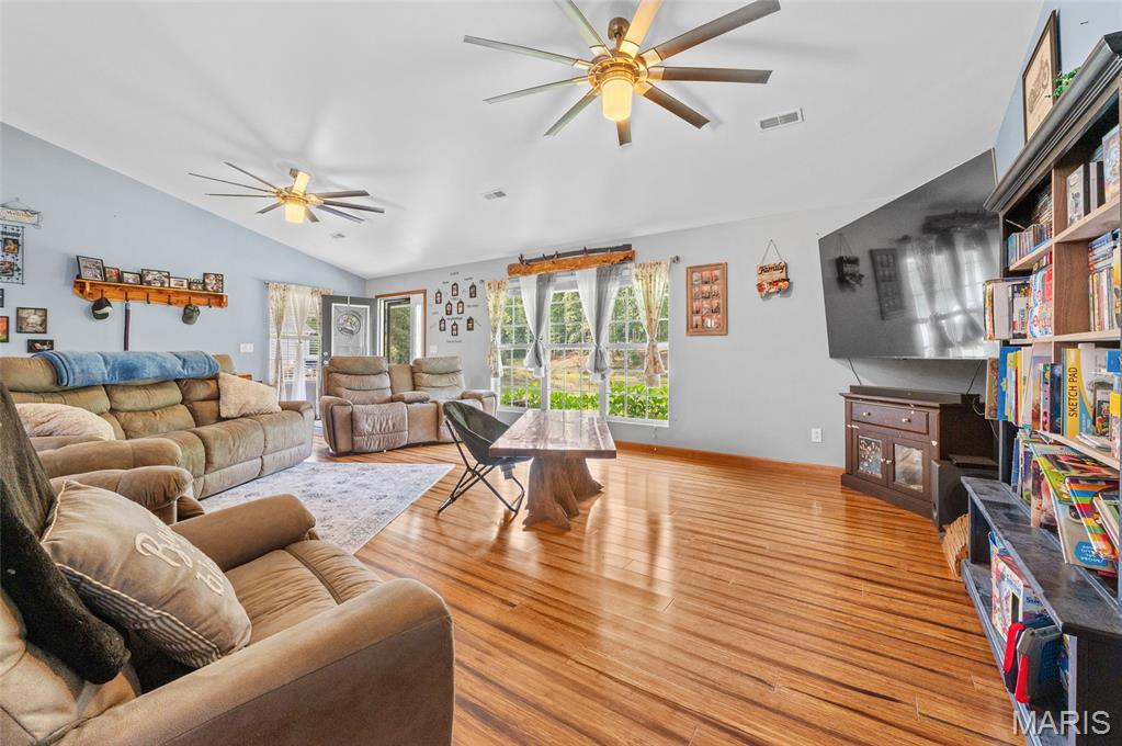 14502 Deerfield Drive Property Photo 11