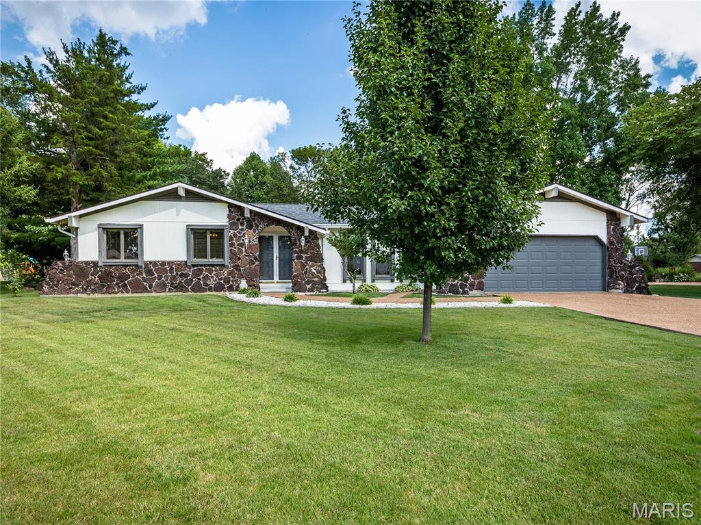 320 Bill Lou Drive