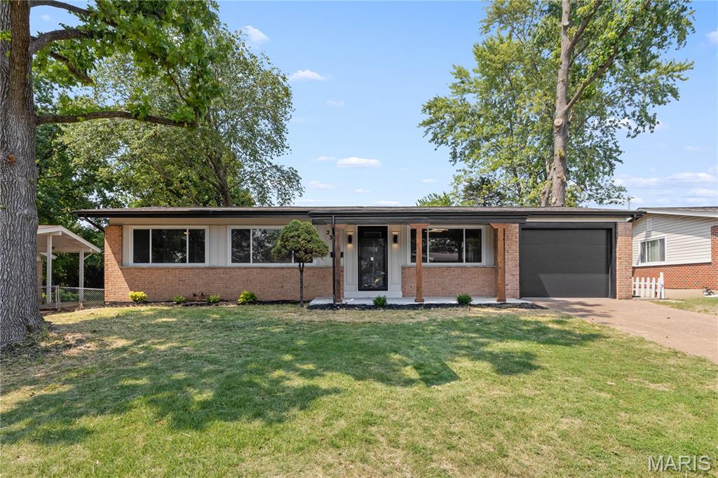 2395 Stirrup Lane