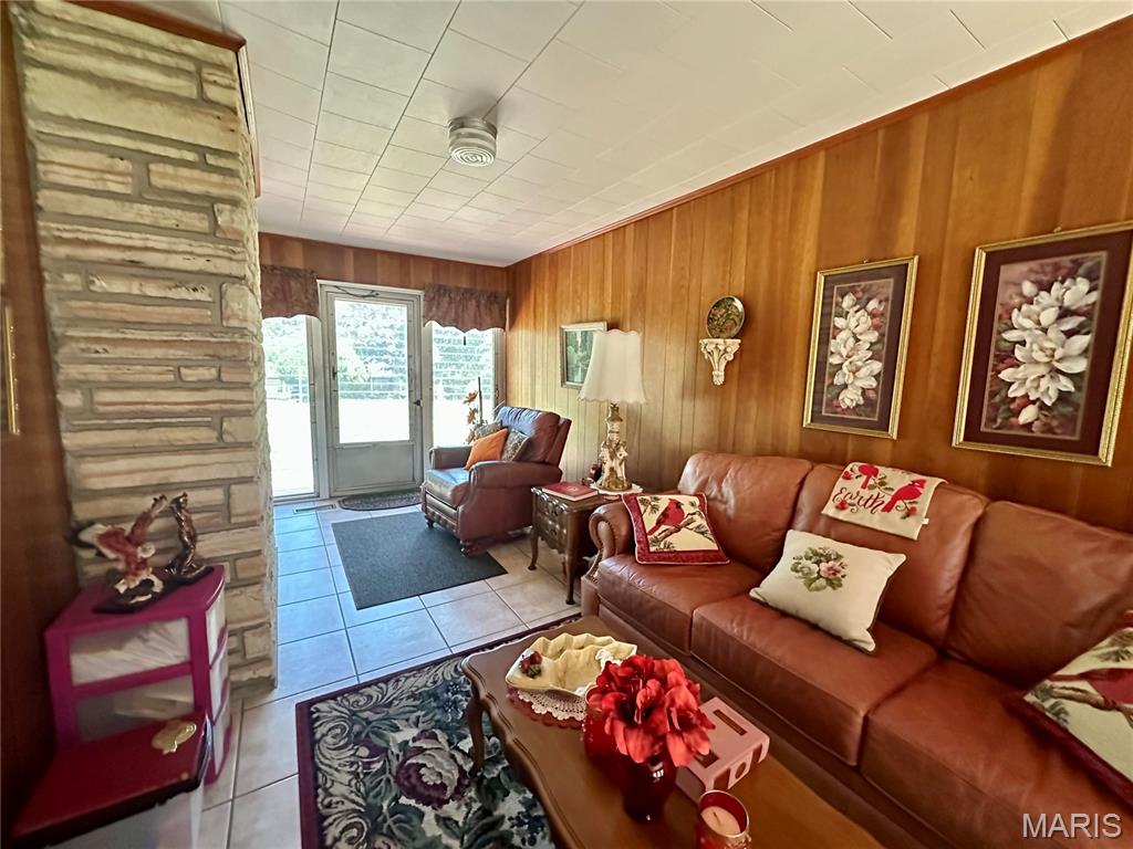 1854 Osage Drive Property Photo 16