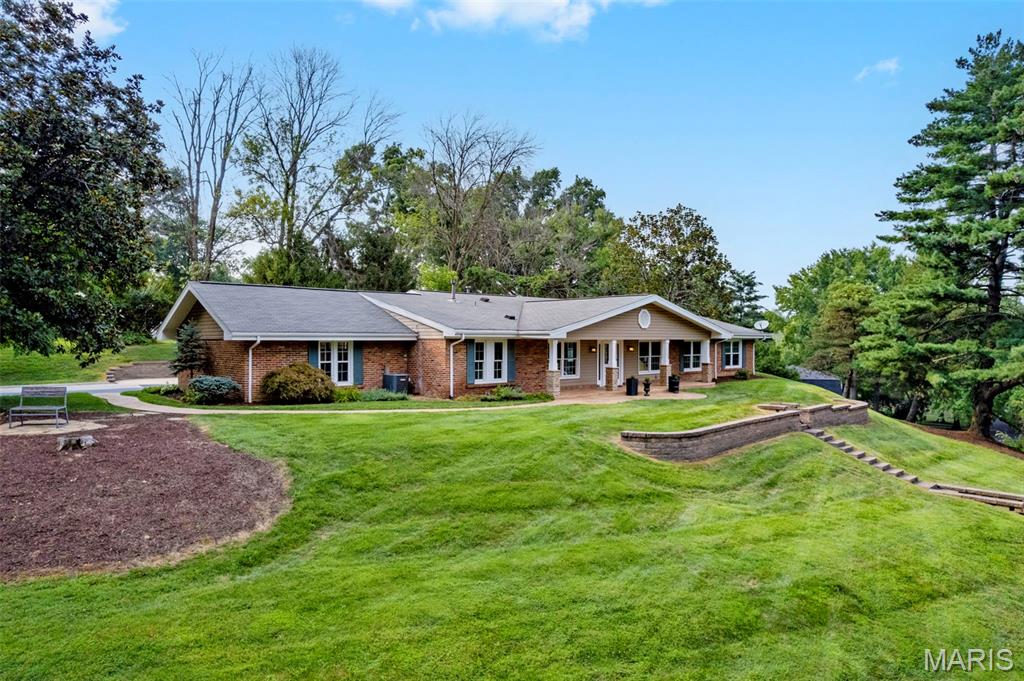 3 Greenbank Drive Property Photo 1