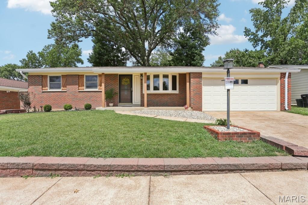 2615 Camino Drive Property Photo 1