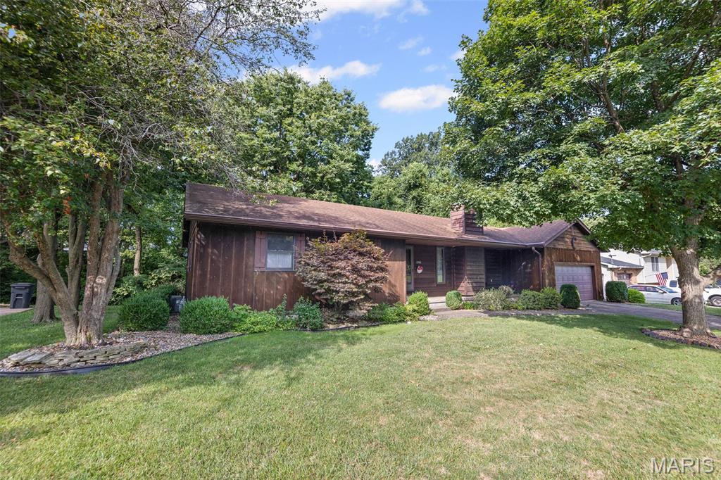 1206 Walnut Street Property Photo 1