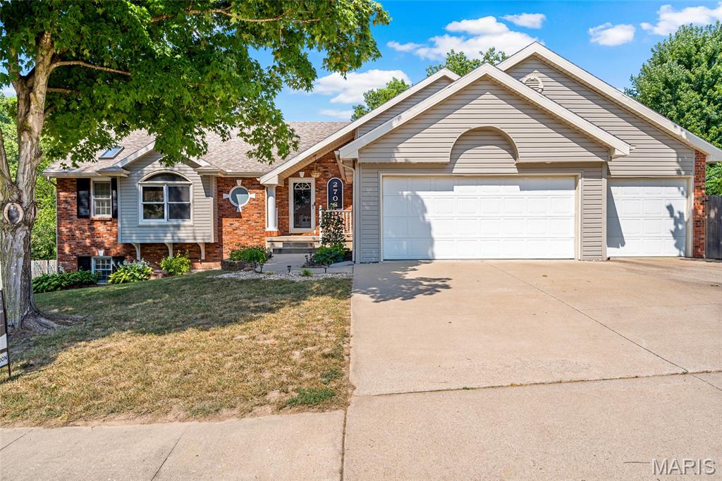 2706 Chambray Road Property Photo 1