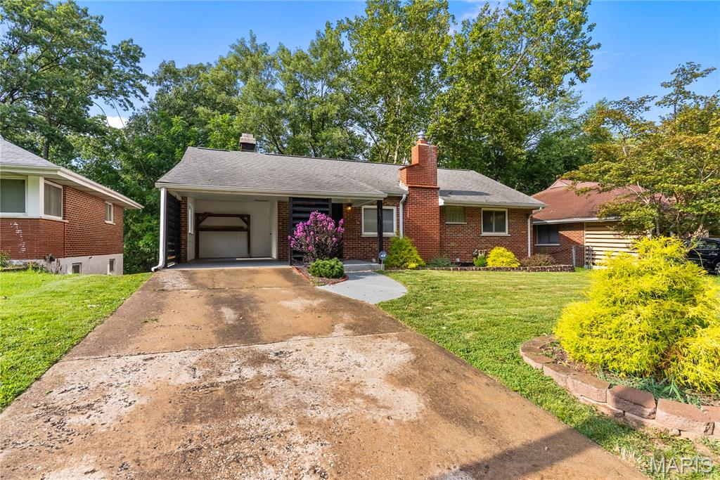 8627 Belcrest Lane Property Photo 1