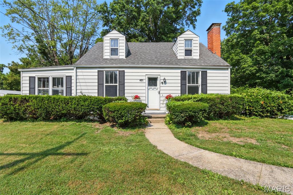 401 S Elm Avenue