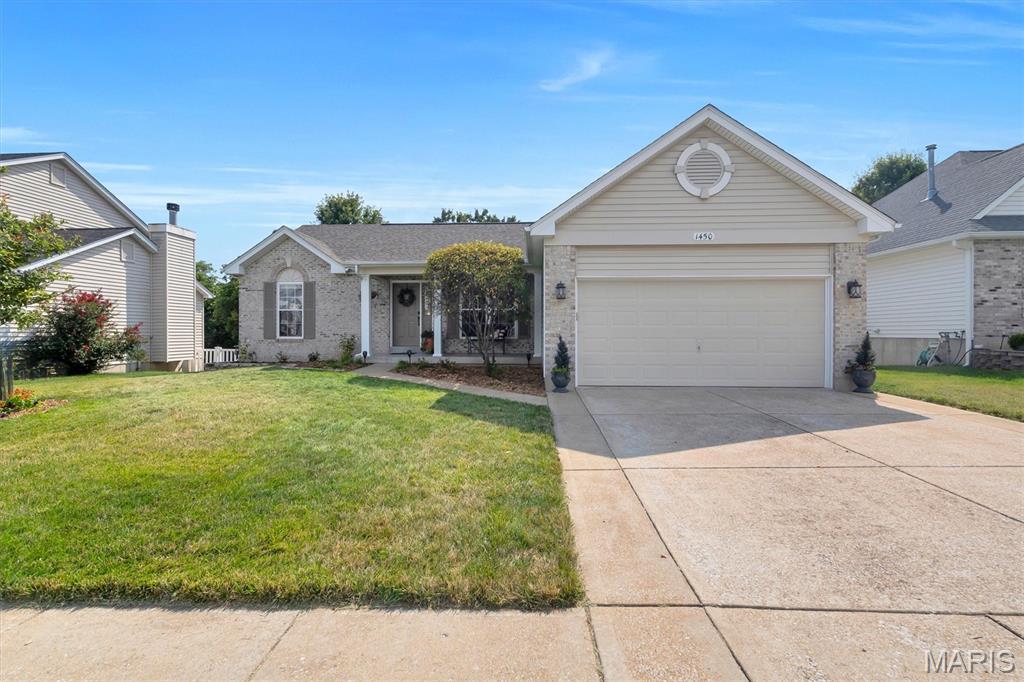 1450 Fox Ridge Court Property Photo 1
