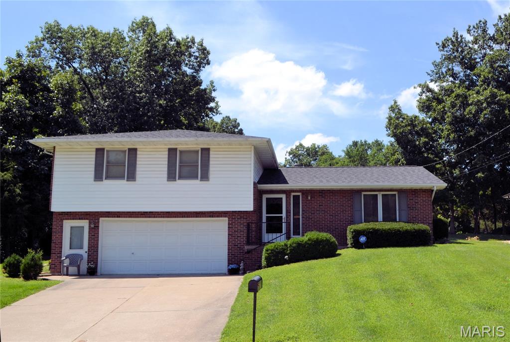 11 D Ville Place Property Photo 1