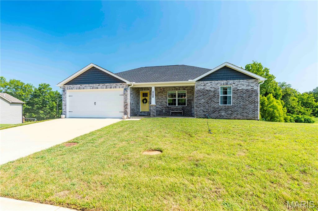 2738 Cortland Drive Property Photo 1