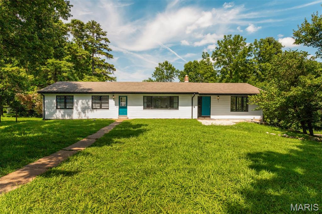 13024 Lakeridge Drive Property Photo 1