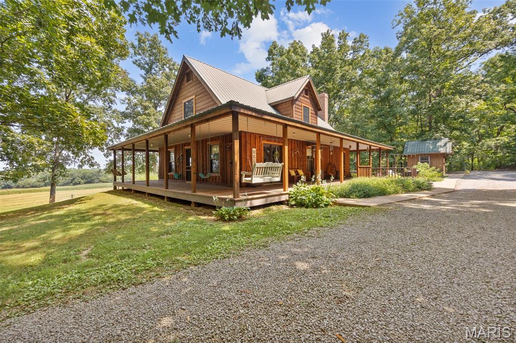 2276 Old Fredericktown Road Property Photo 1