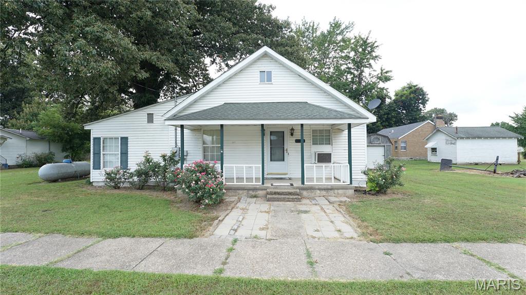 205 Cherry St Property Photo 1