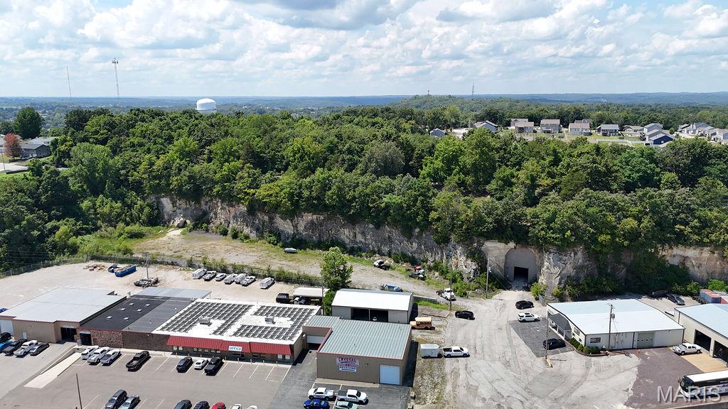 20 Cave Industrial Dr Property Photo 21
