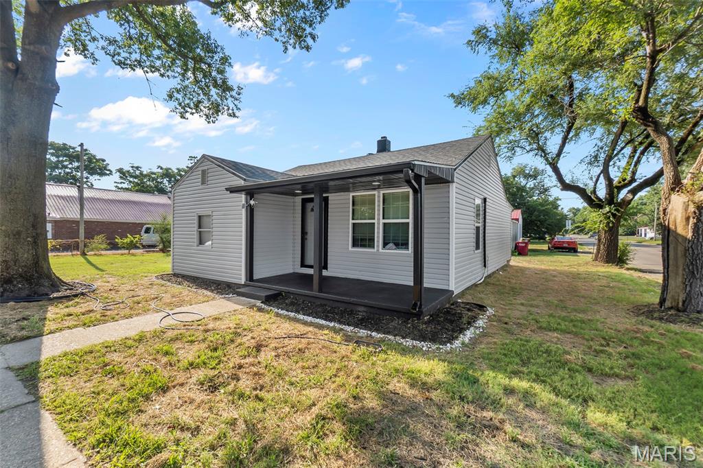 723 Kendall Street Property Photo 1