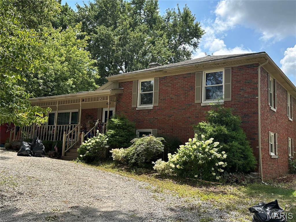 620 Hillcrest Drive Property Photo 1