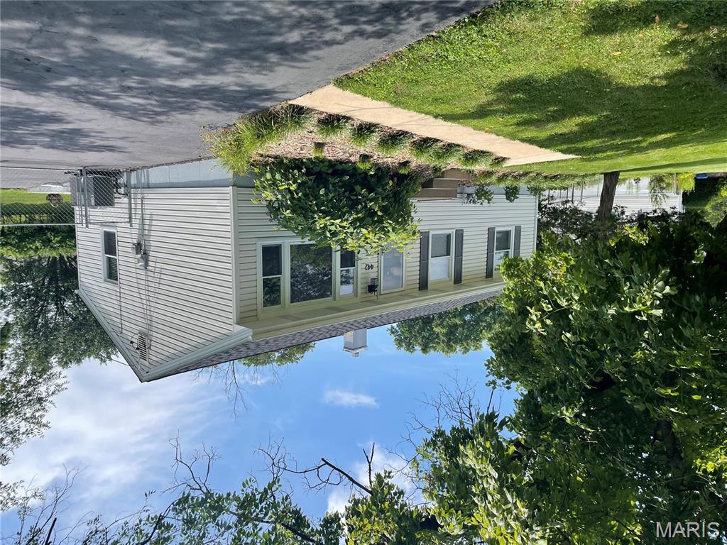442 Radford Lane