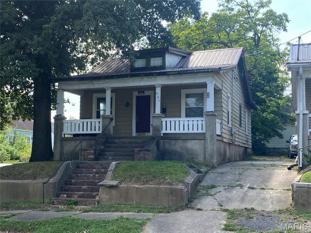 431 S West End Boulevard Property Photo 1