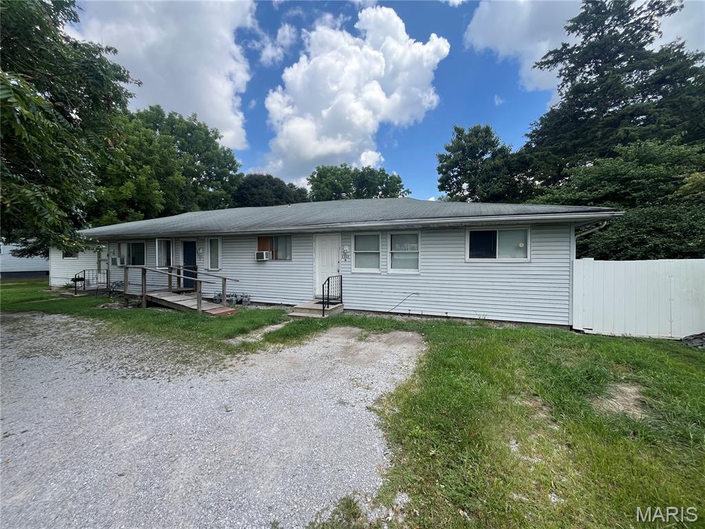 1322 Leland Street Property Photo 1