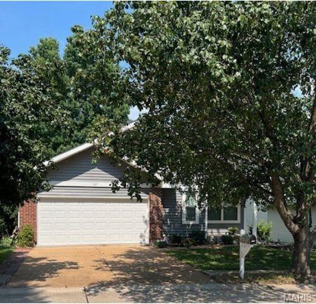 127 Rutherglen Drive Property Photo 1