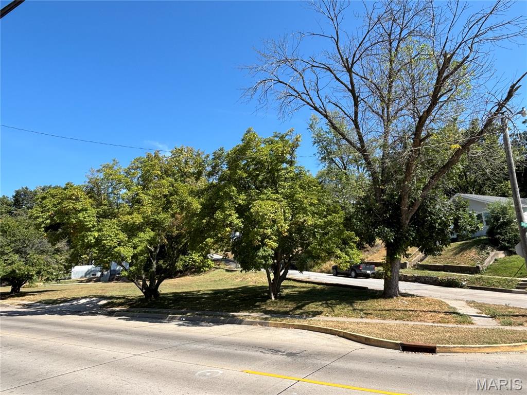 408 Grand Avenue Property Photo 1