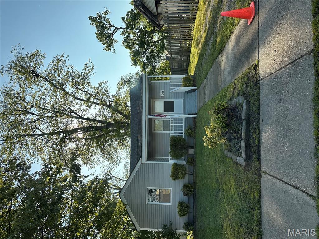 905 King Avenue Property Photo 1