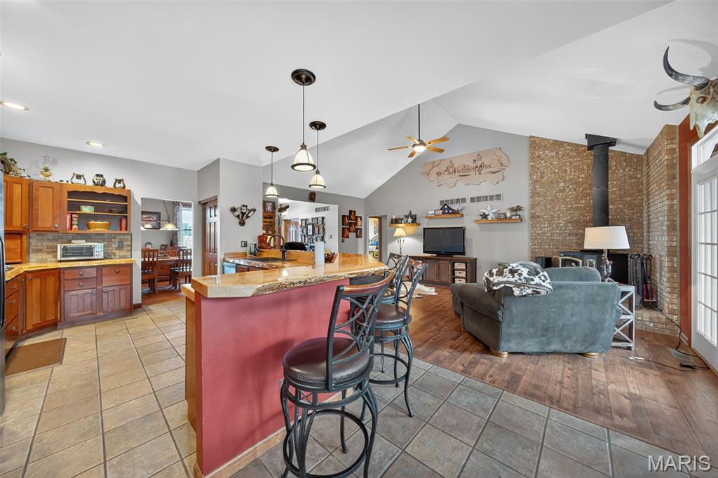 16400 Pleasant Hill Road Property Photo 12