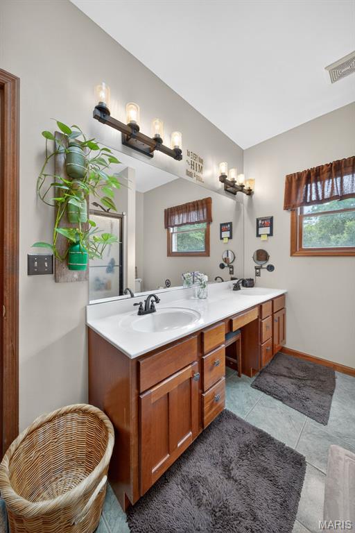 16400 Pleasant Hill Road Property Photo 22