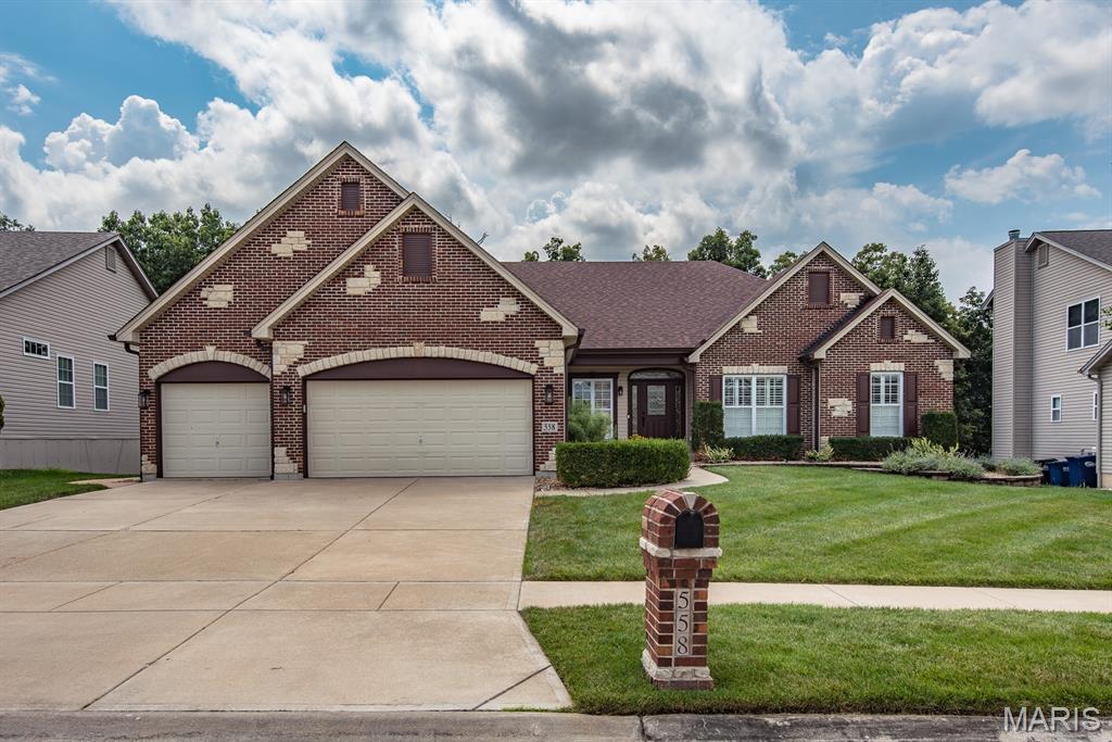 558 Heather Ridge Manor Court Property Photo 1