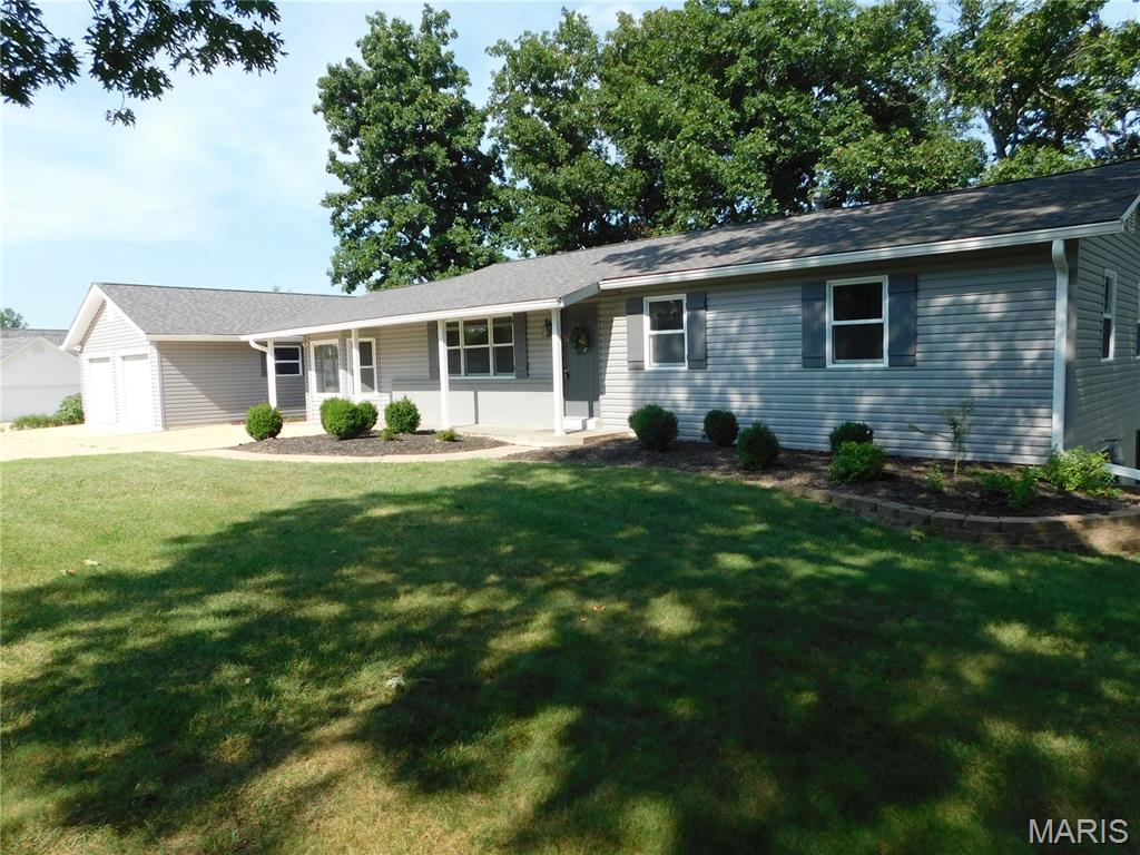 950 Peine Road Property Photo 1