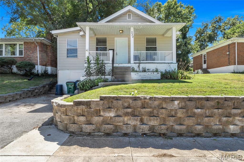 330 Lithia Avenue Property Photo