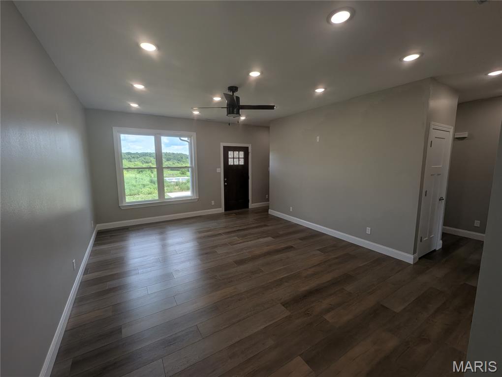 10014 Yellowstone Drive Property Photo 6