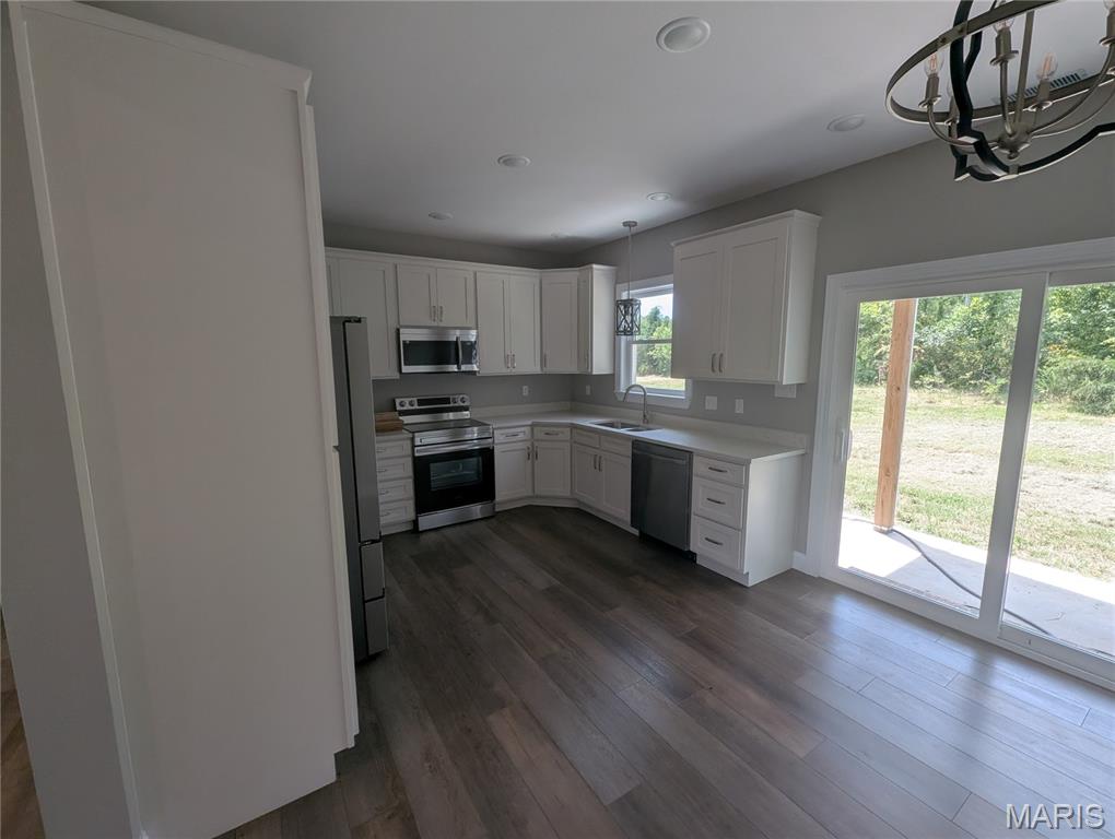 10014 Yellowstone Drive Property Photo 7
