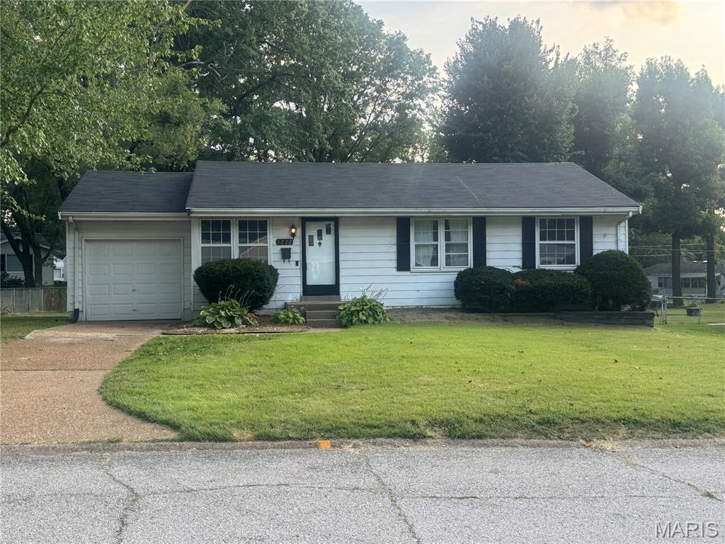 1222 Hoyt Drive Property Photo 1