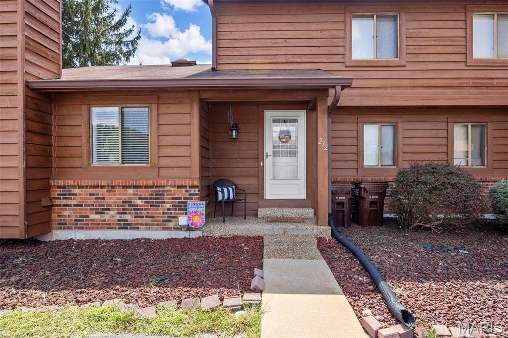 272 Cedar Grove Drive B Property Photo 1