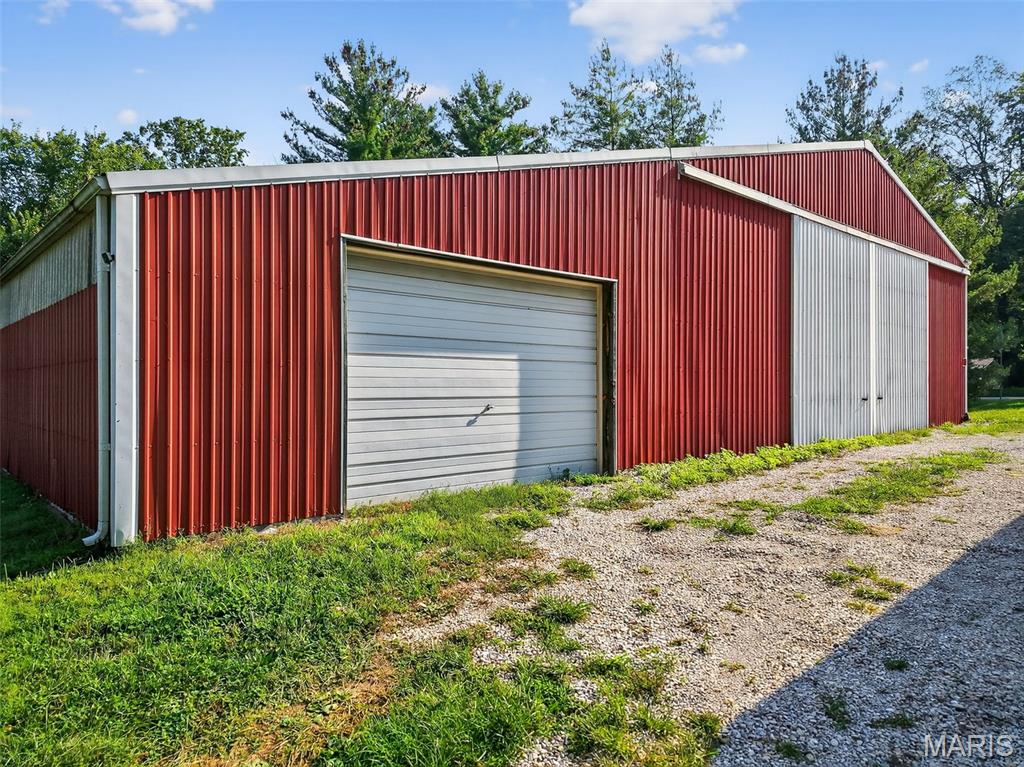 977 N Point Prairie Road Property Photo 19