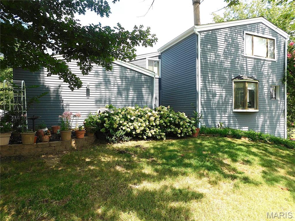 1035 Fairways Drive Property Photo 1