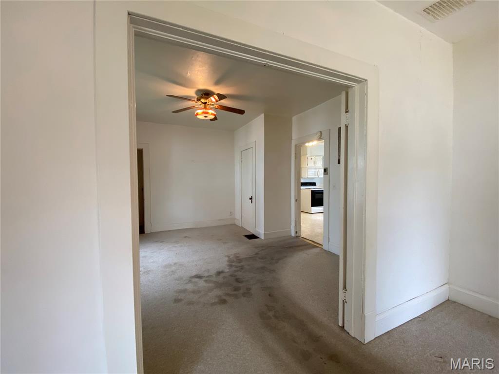 217 W 6th Street Property Photo 7
