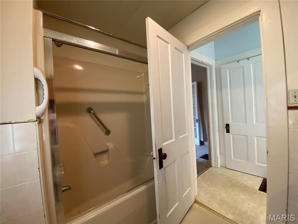 217 W 6th Street Property Photo 18