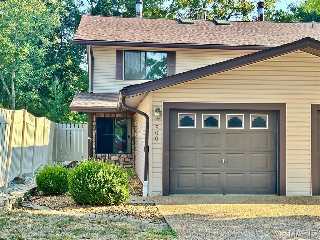 900 Westwood Road Property Photo 1