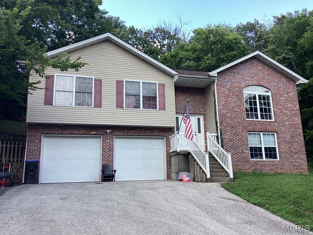 2011 Shady Station Trail Property Photo 1