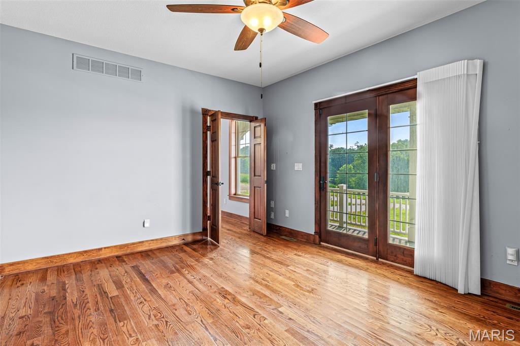 1306 State Route J Property Photo 8