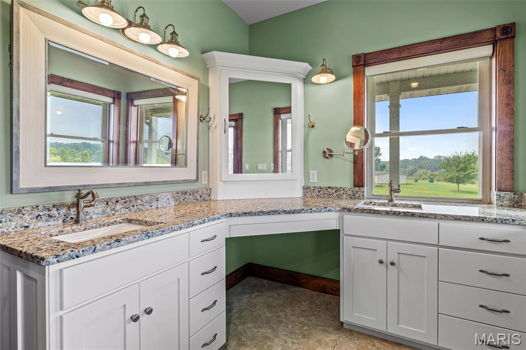 1306 State Route J Property Photo 55