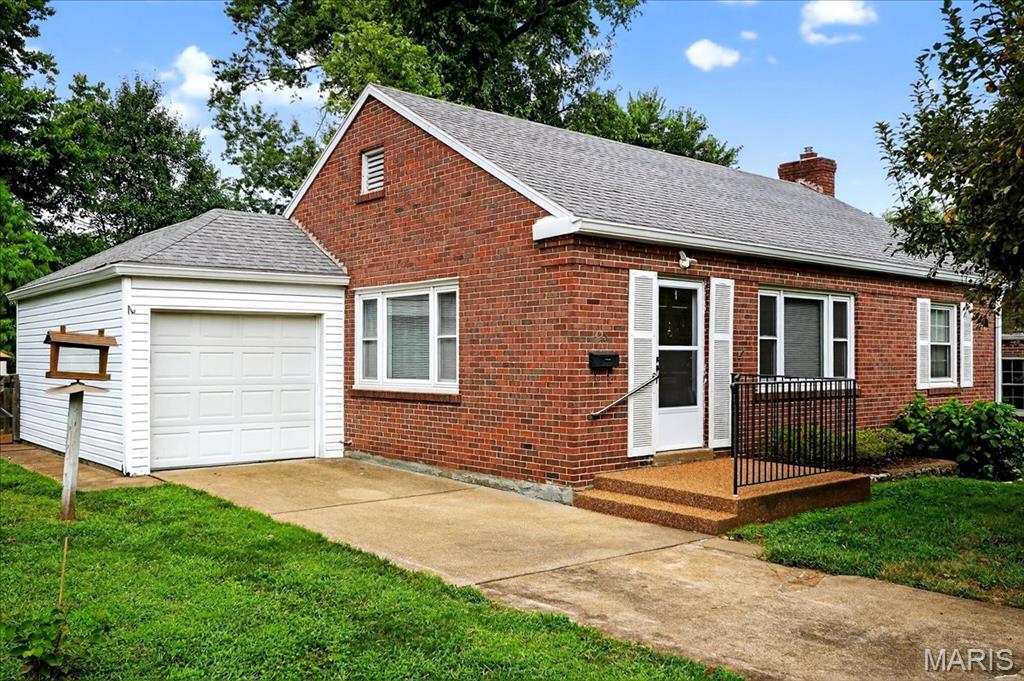 423 S Old Orchard Avenue Property Photo